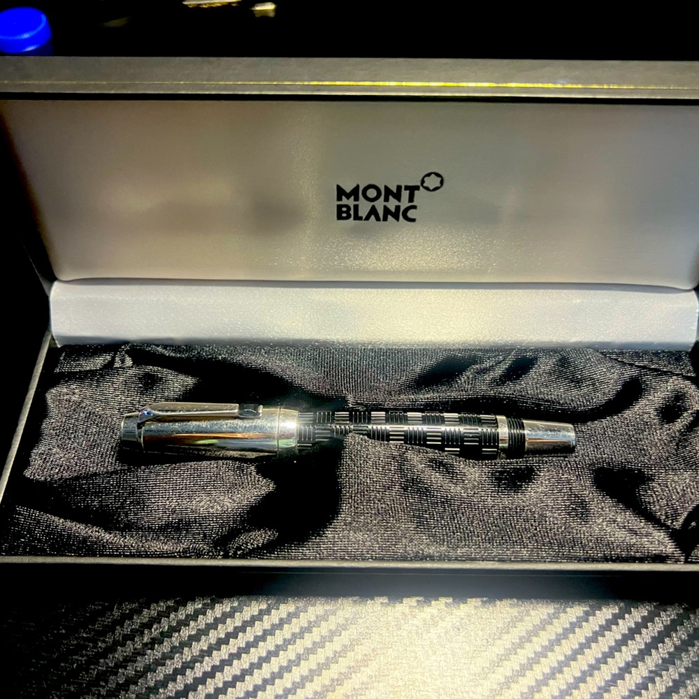 MONTBLANC SPECIAL EDITION BOHEME DOUE NOIR ROLLERBALL PEN